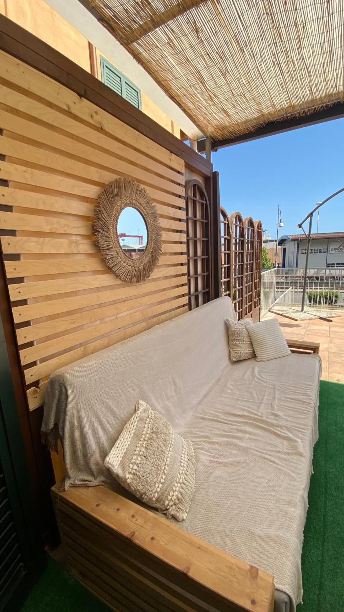 Giu Al Porto Apartamento Salerno Exterior foto